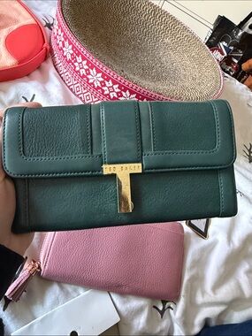 Ted Baker Dark Green Leather Wallet with Gold T-Bar Accent